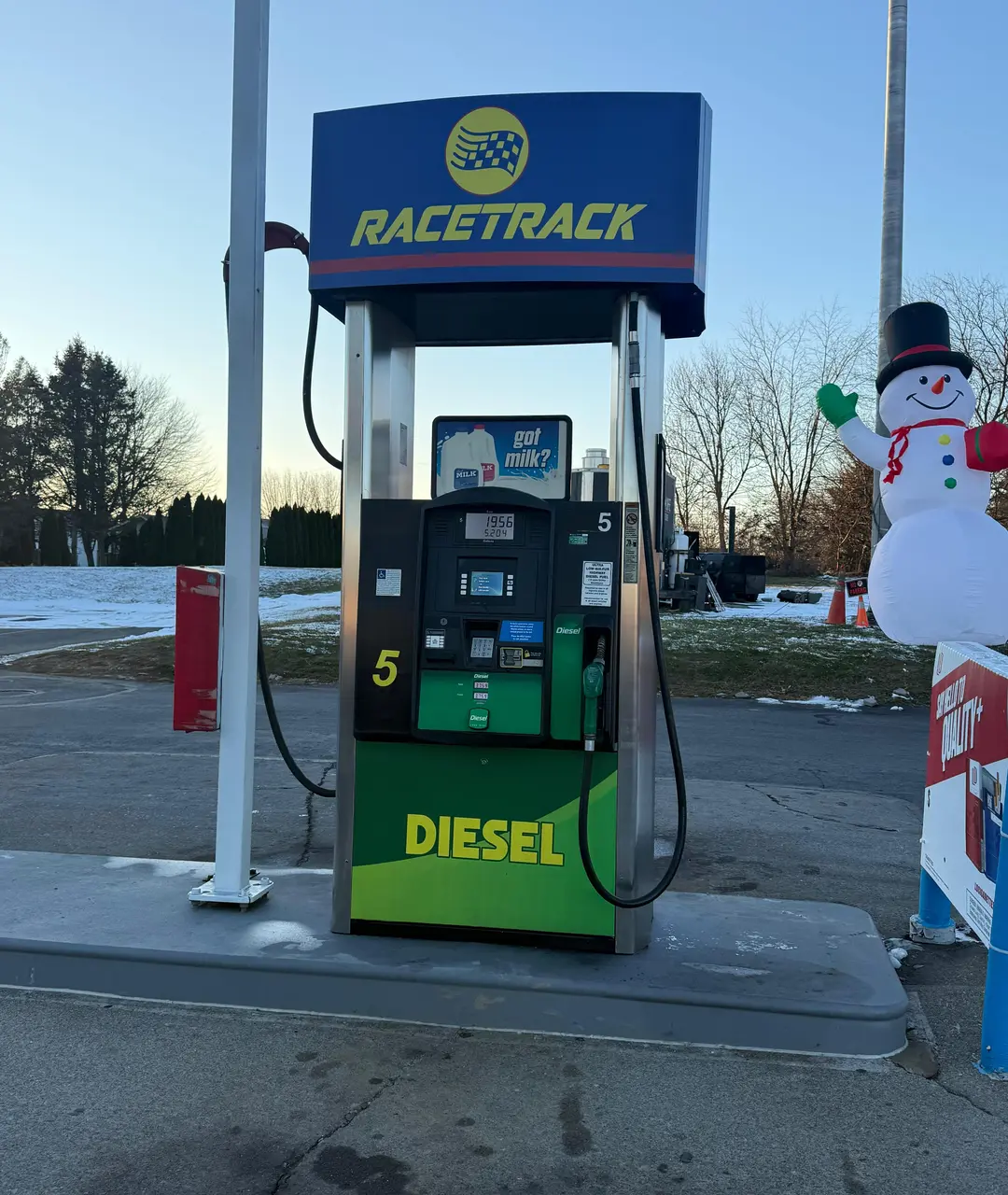 Racetrack Fuel Station – Orefield, PA